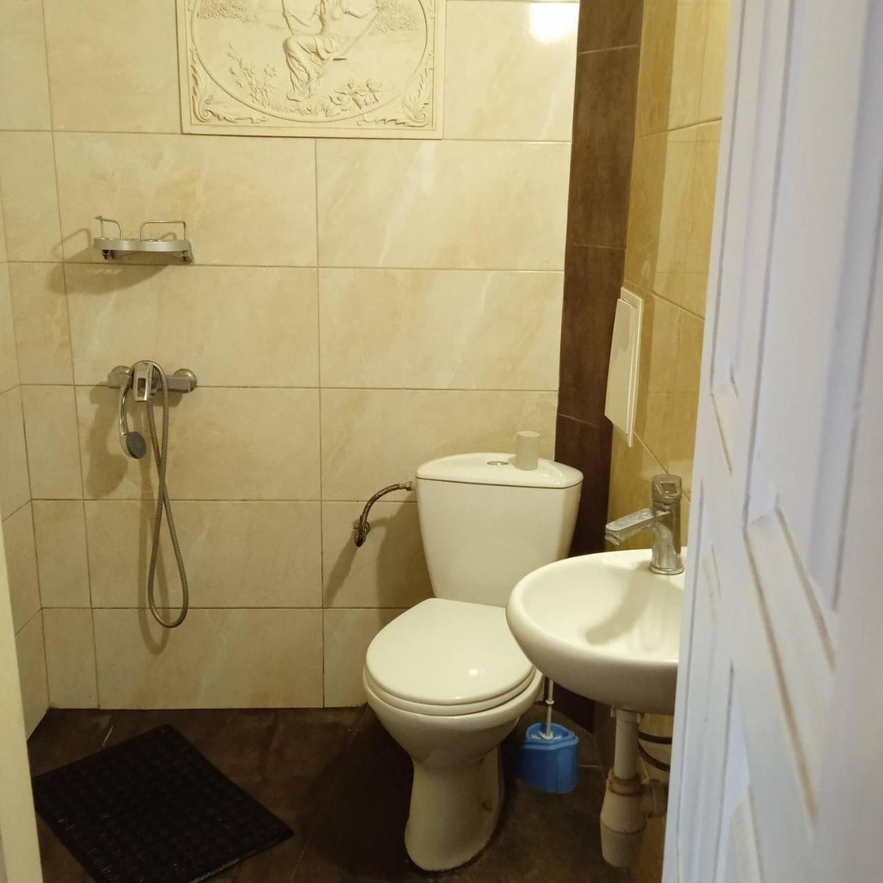Апартаменти В Парку Uman Exterior foto